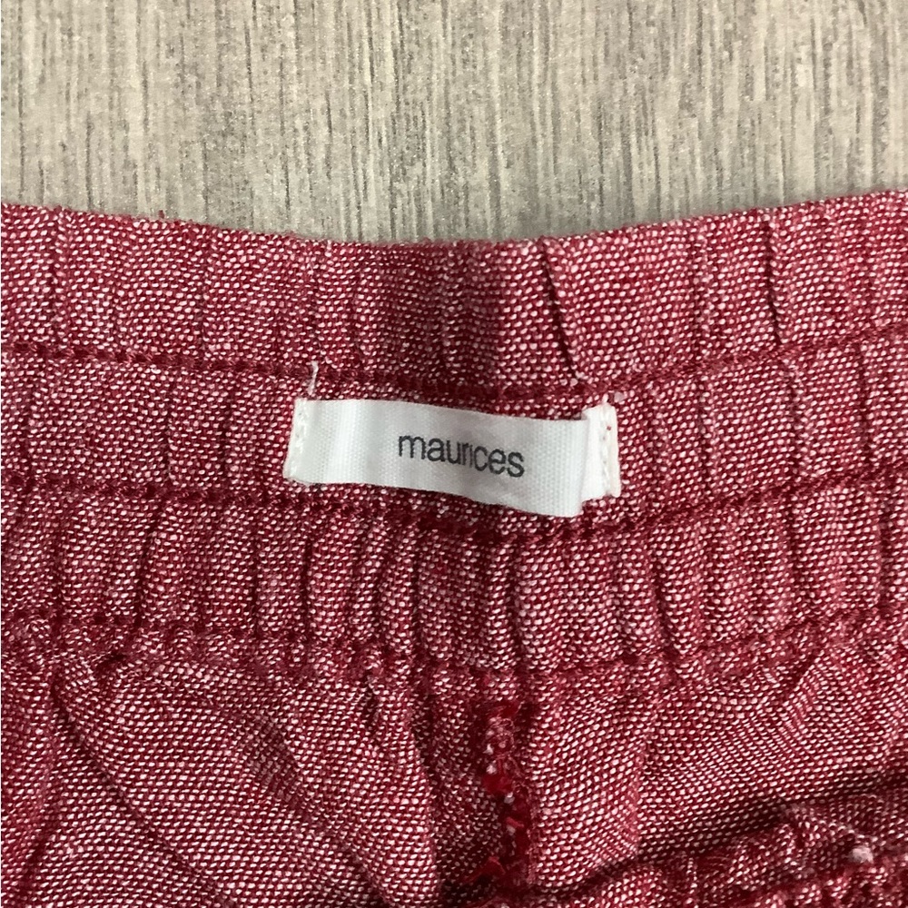 Women's Maurices 18W XL 1X Shorts Active Red Pockets Lightweight Linen Rayon NWT - Picture 6 of 7